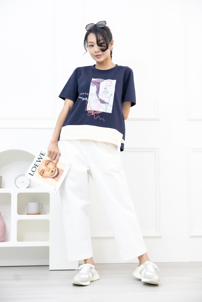 반팔 方形人臉印花刺繡上衣 / 深藍色