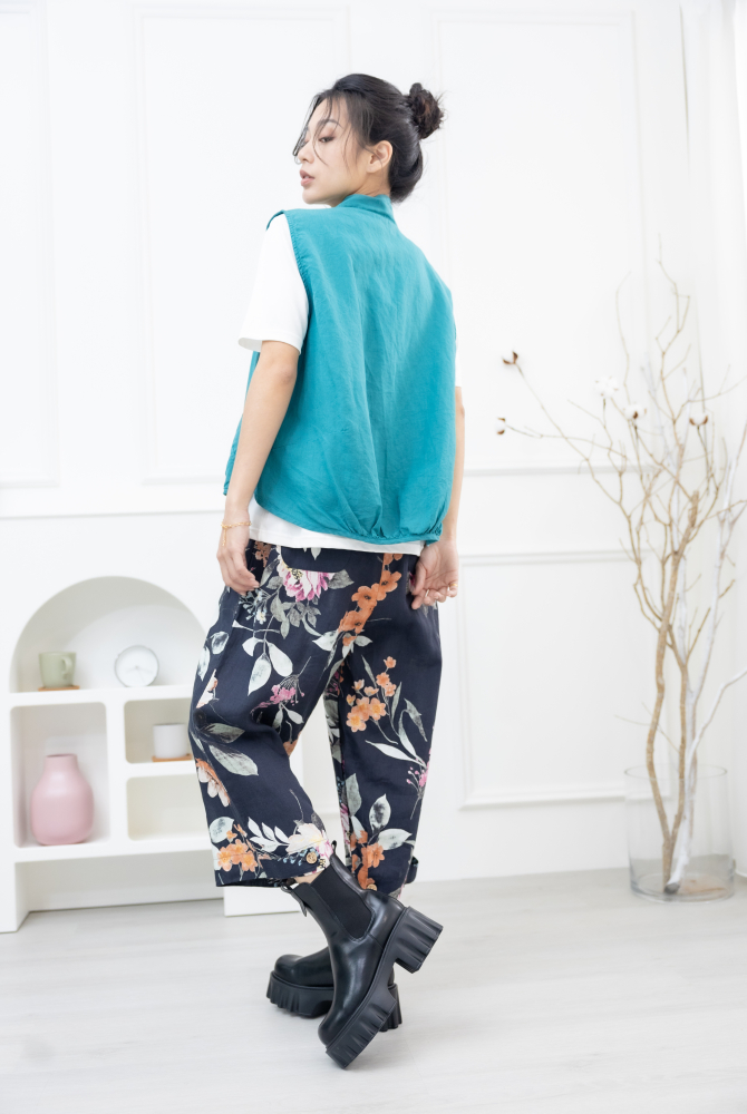 조끼 腰側口袋背心 / 湖藍色