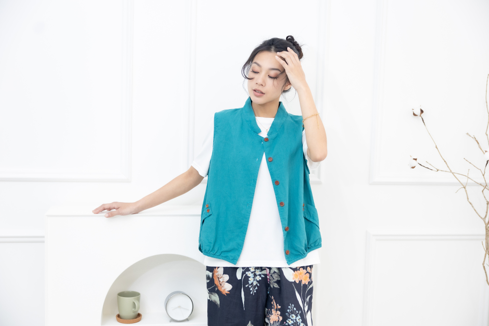 조끼 腰側口袋背心 / 湖藍色