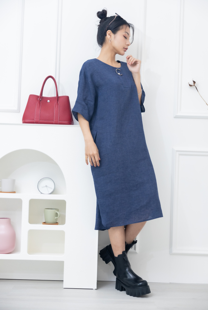원피스 C字鐵+珍珠口袋麻洋裝 / 深藍色