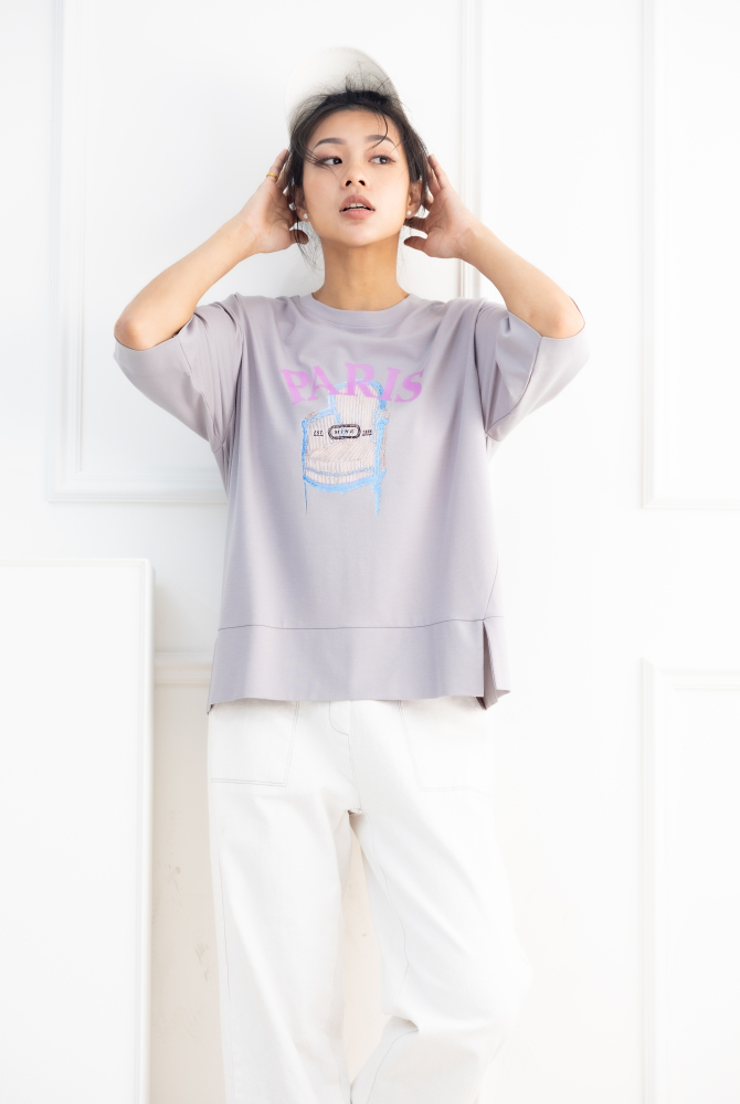 반팔 粉字paris貴妃椅短袖上衣／灰色