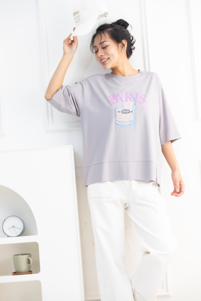 반팔 粉字paris貴妃椅短袖上衣／灰色