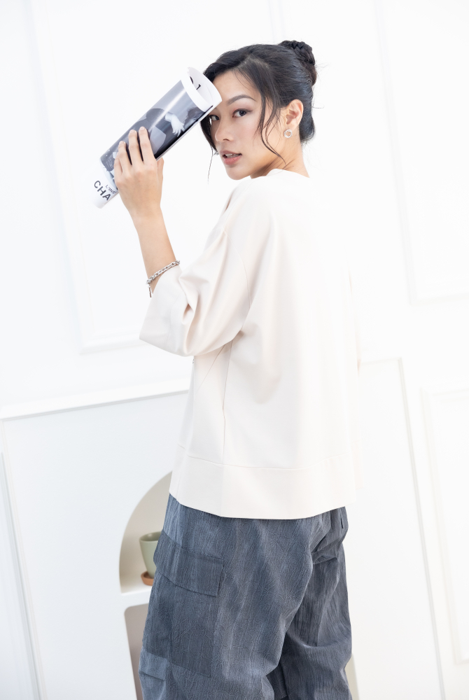 반팔 筆刷畫痕短袖上衣／米色