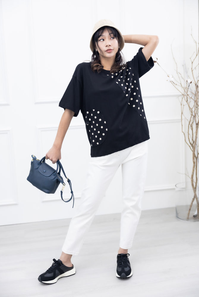 반팔 白點口袋短袖上衣 / 黑色