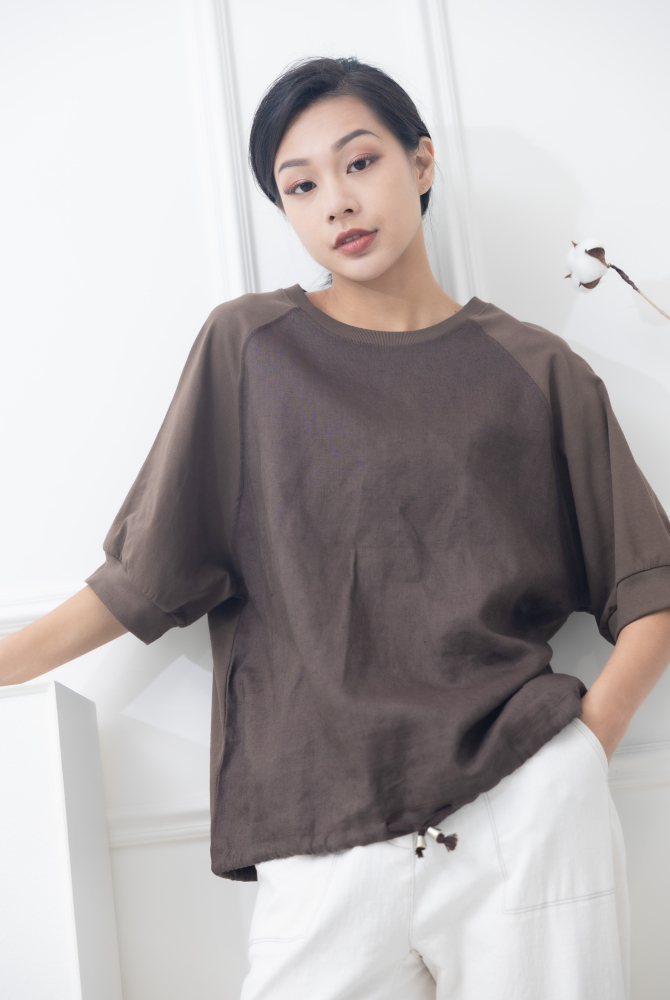 반팔 前後異材質衣襬抽繩短袖上衣 / 咖啡色