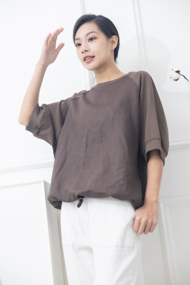 반팔 前後異材質衣襬抽繩短袖上衣 / 咖啡色