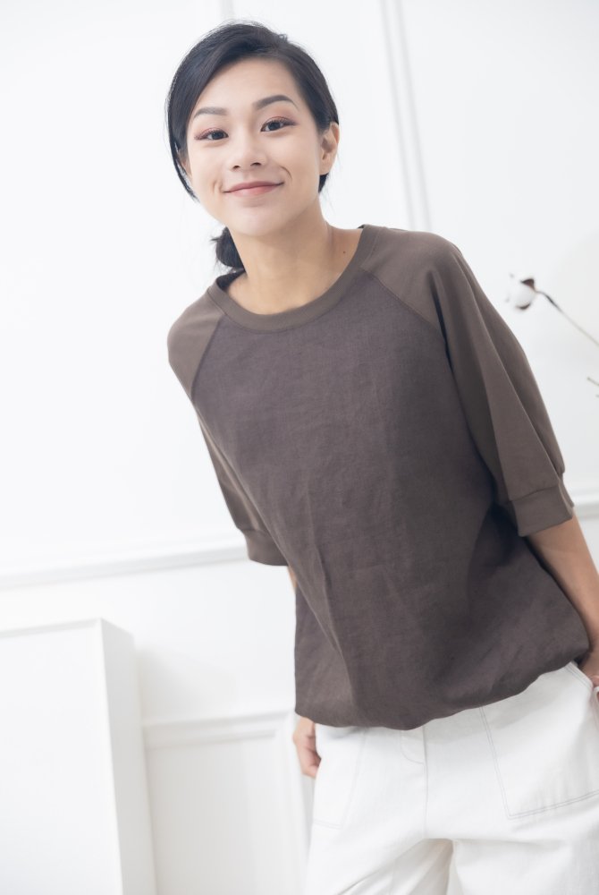 반팔 前後異材質衣襬抽繩短袖上衣 / 咖啡色