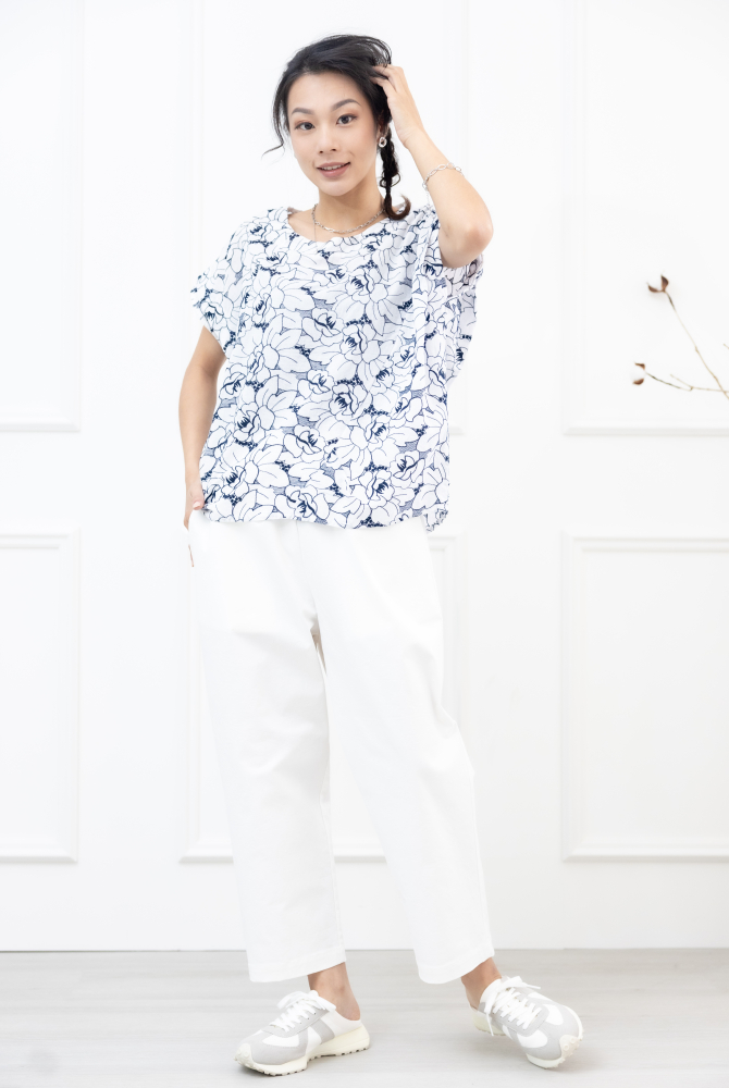 반팔 藍色繡花短袖上衣 / 白色