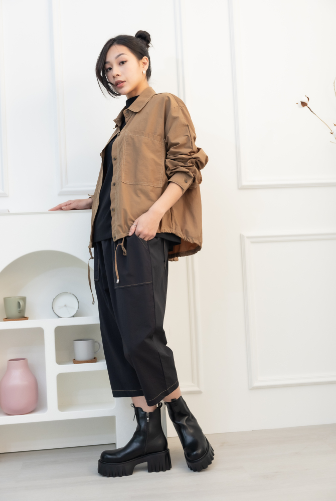 긴 바지 大口袋繭型長褲 / 黑色