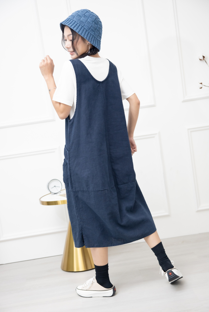 원피스 抓皺口袋背心洋裝 / 深藍色