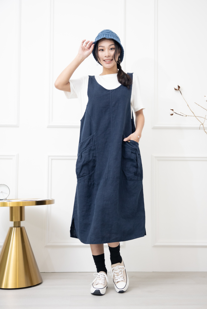 원피스 抓皺口袋背心洋裝 / 深藍色