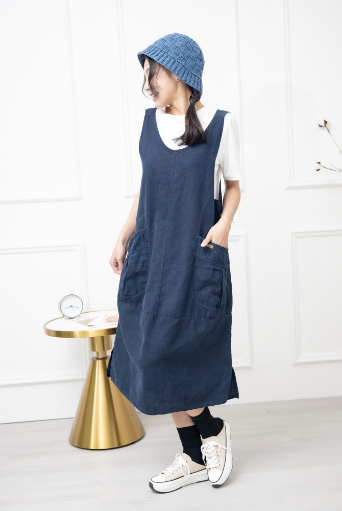 원피스 抓皺口袋背心洋裝 / 深藍色