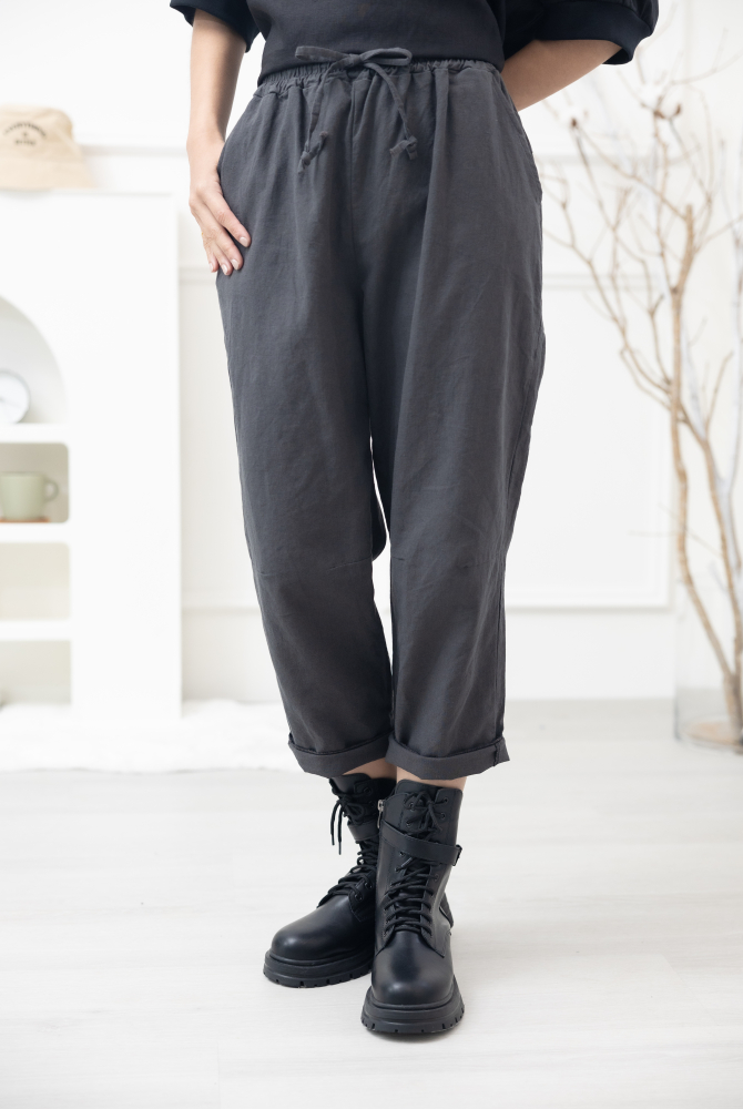 긴 바지 寬鬆緊帶抽繩長褲 /黑灰色