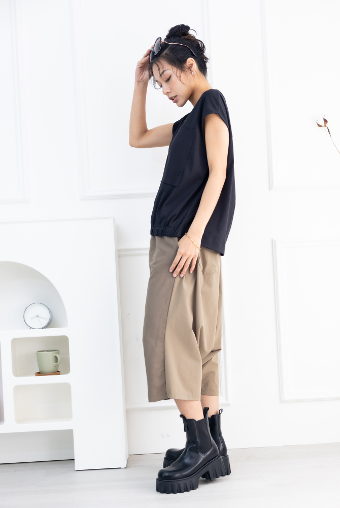 긴 바지 異材質拼接七分寬褲 / 卡其色