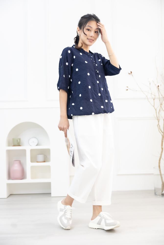 반팔 白點半開襟襯衫領上衣 / 深藍色