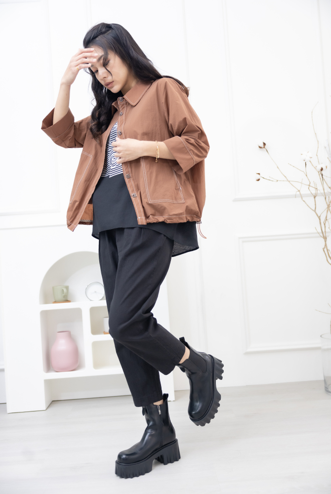 긴팔 코트 金屬感鈕扣7分袖襯衫領外套 / 土色