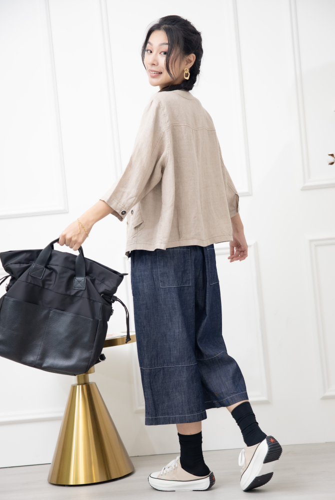 긴팔 圓領開襟七分袖上衣 / 淺卡其色