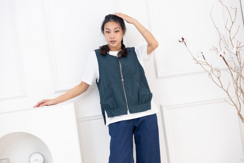 조끼 造型下擺背心 / 藍綠色