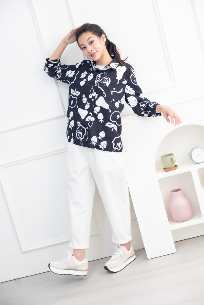 긴팔 手繪水果開襟七分袖襯衫上衣 / 黑色