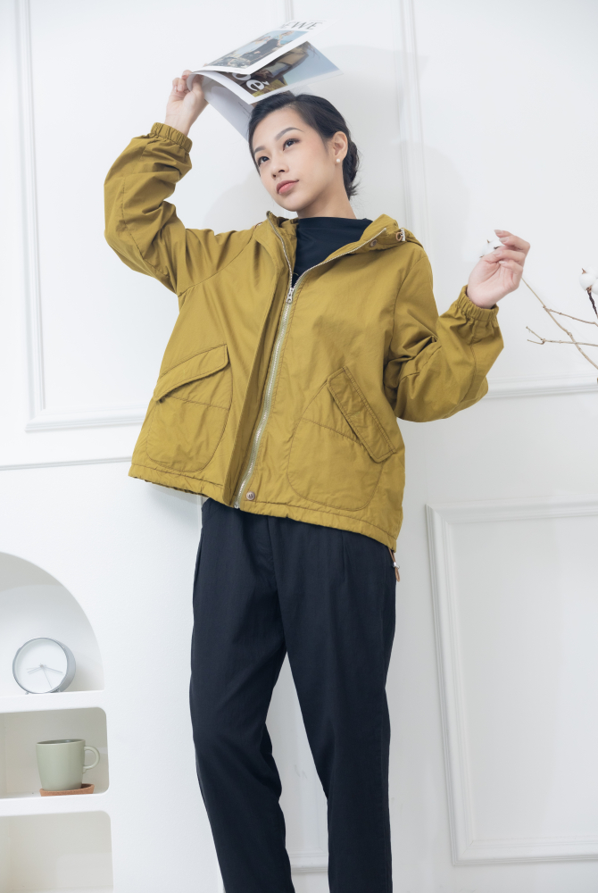 코트 連帽拉繩外套 / 嫩綠色