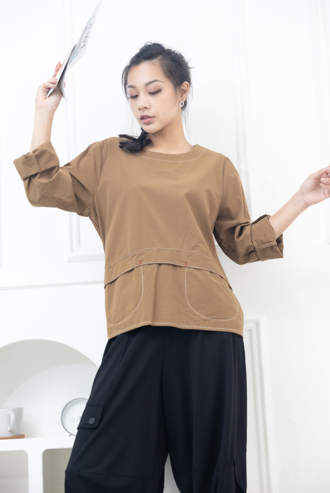 긴팔 兩側U型口袋上衣 / 茶棕色