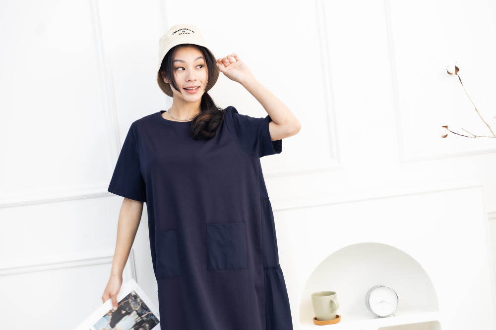 원피스 素色異材質絣接短袖洋裝 / 藍色