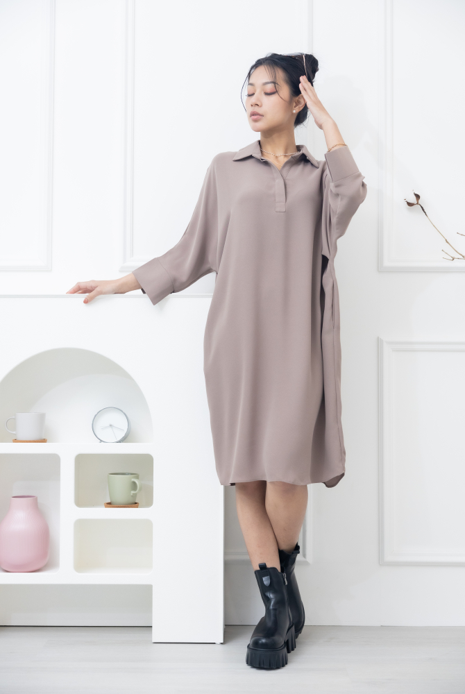 원피스 素面無肩線口袋洋裝 / 卡其色