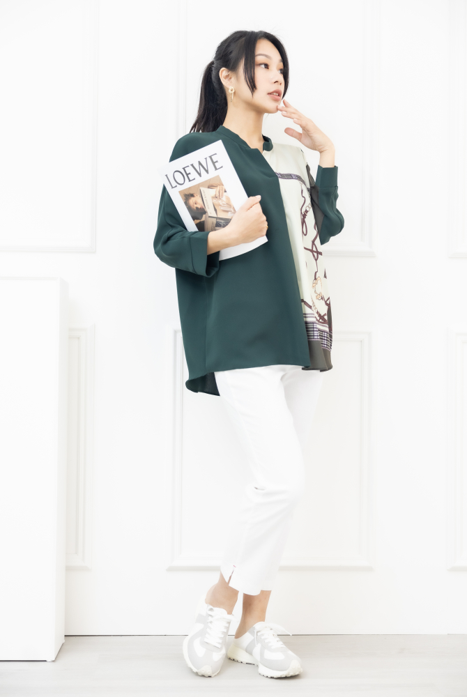 긴팔 格子金屬圖騰 半領微開襟七分袖上衣 / 綠色