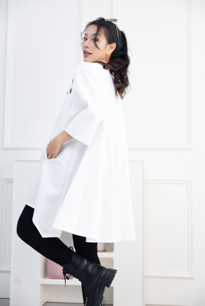 긴팔 斜黑點七分袖上衣 / 白色