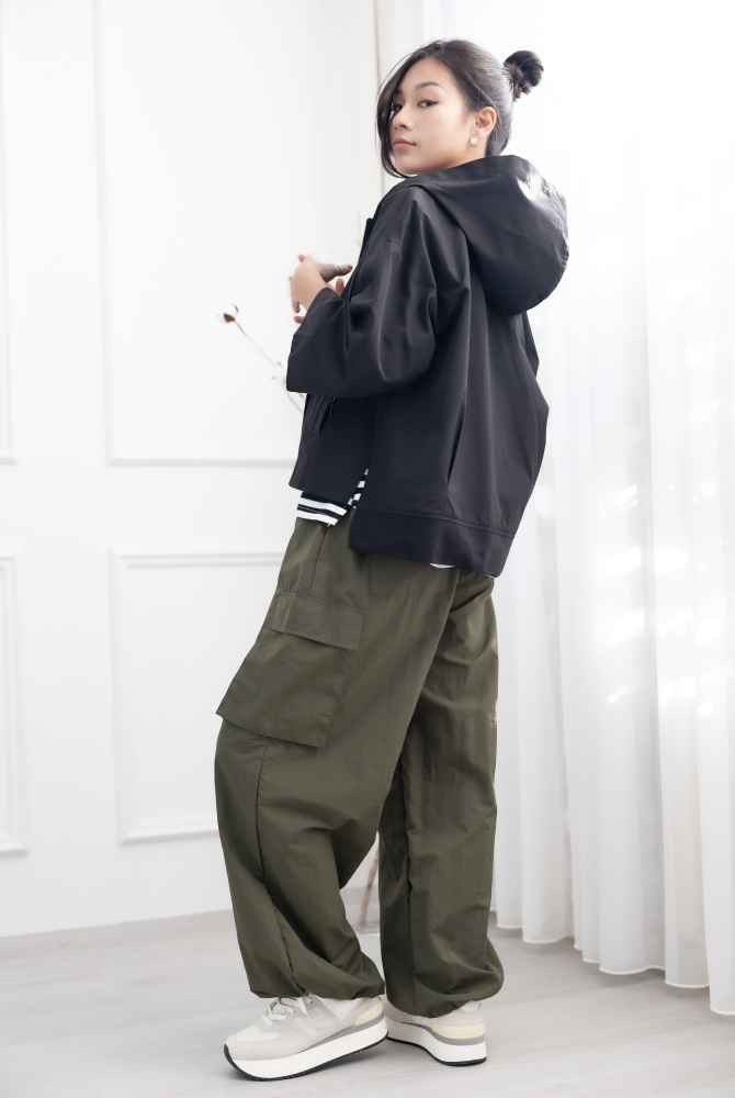 긴팔 코트 箭頭圖織帶七分袖外套 / 黑色