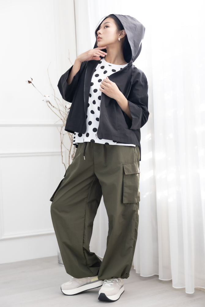 긴팔 코트 箭頭圖織帶七分袖外套 / 黑色