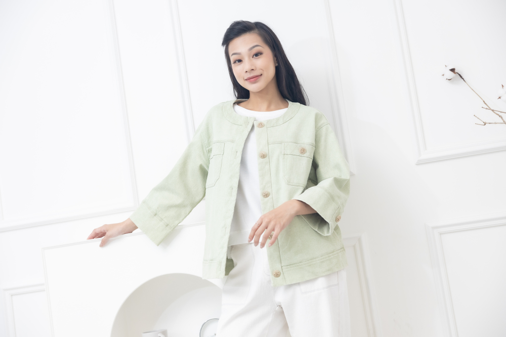 코트 大鈕扣胸兩側口袋外套 / 蘋果綠色