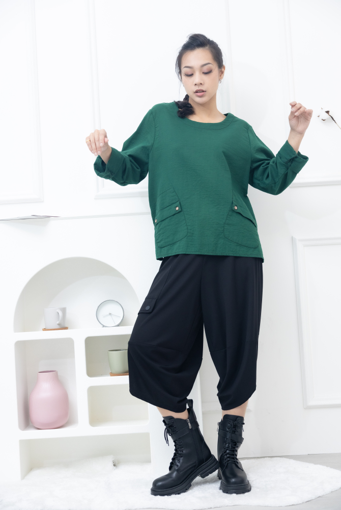 긴팔 船型領下擺開叉上衣 / 軍綠色