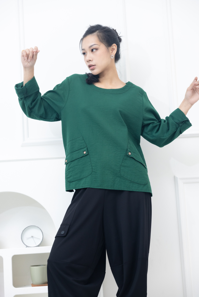 긴팔 船型領下擺開叉上衣 / 軍綠色