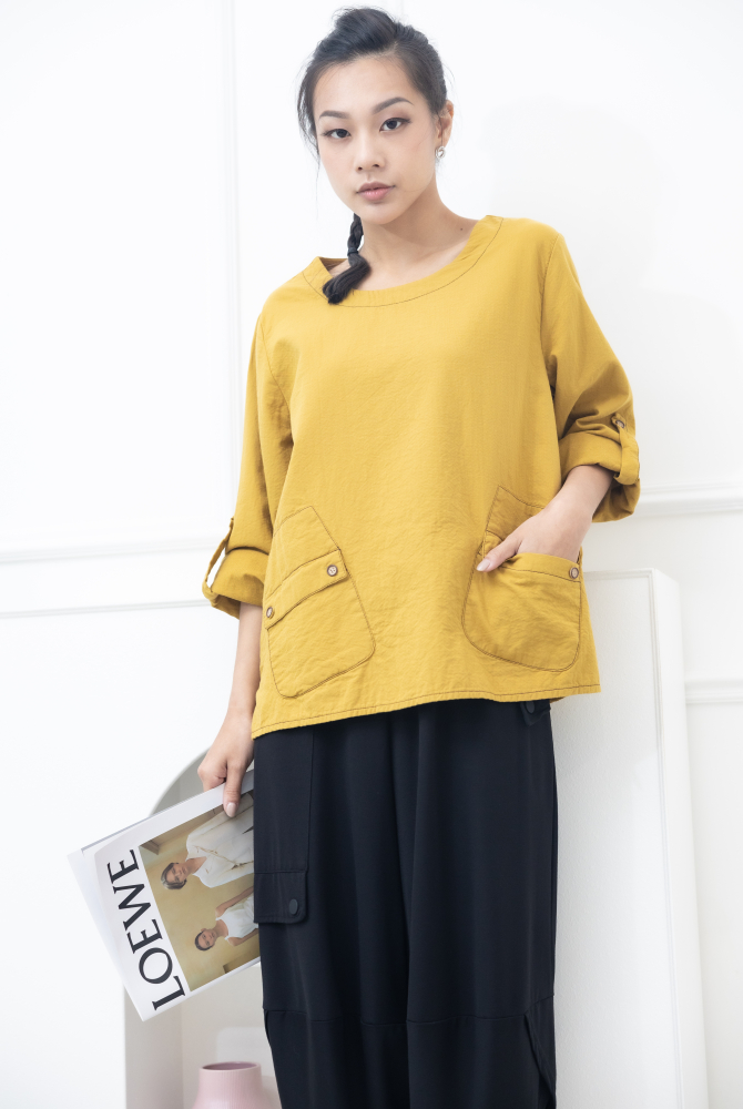 긴팔 船型領下擺開叉上衣 / 芥黃色