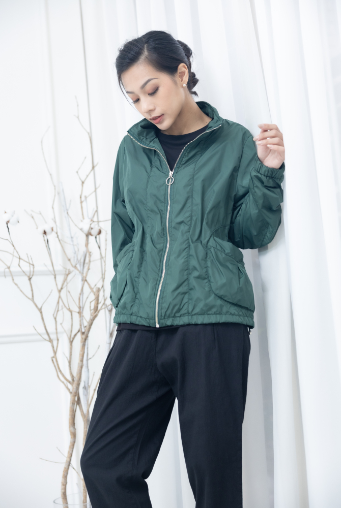 코트 下擺彈性抽繩風衣外套 / 綠色