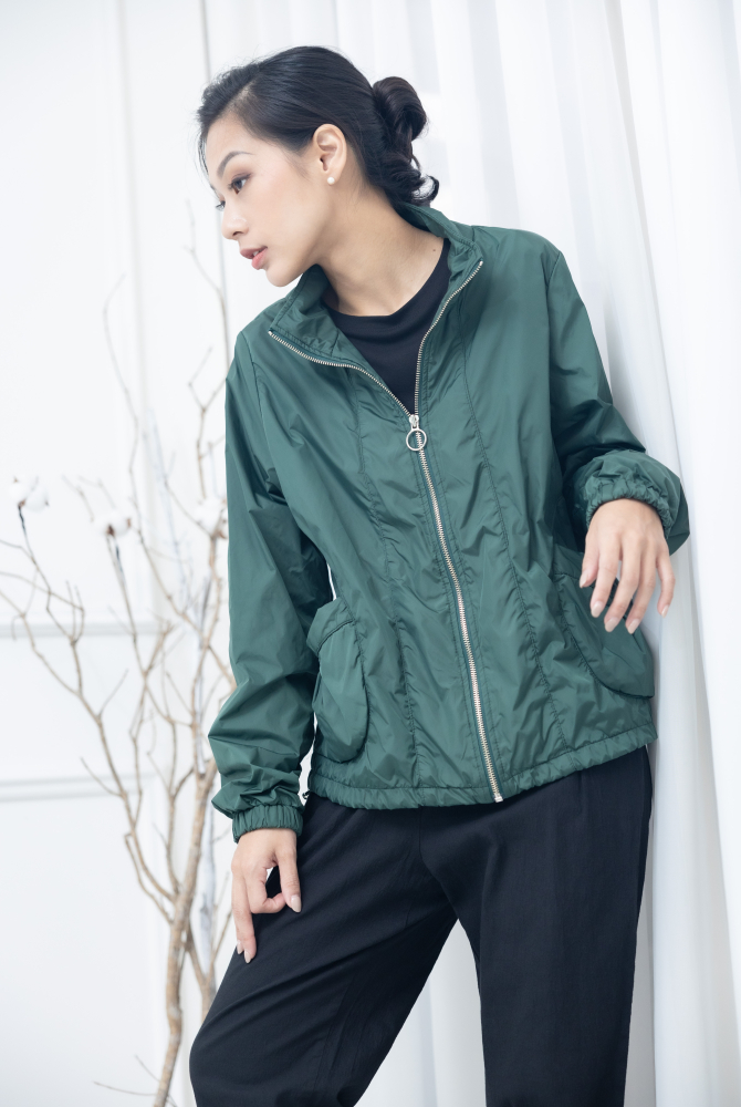 코트 下擺彈性抽繩風衣外套 / 綠色