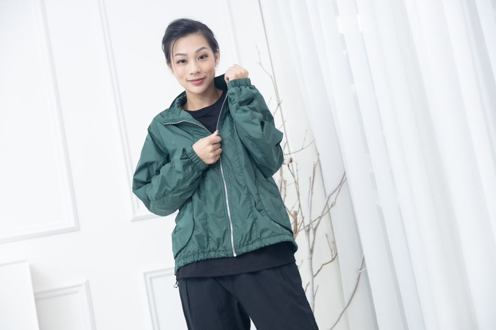 코트 下擺彈性抽繩風衣外套 / 綠色