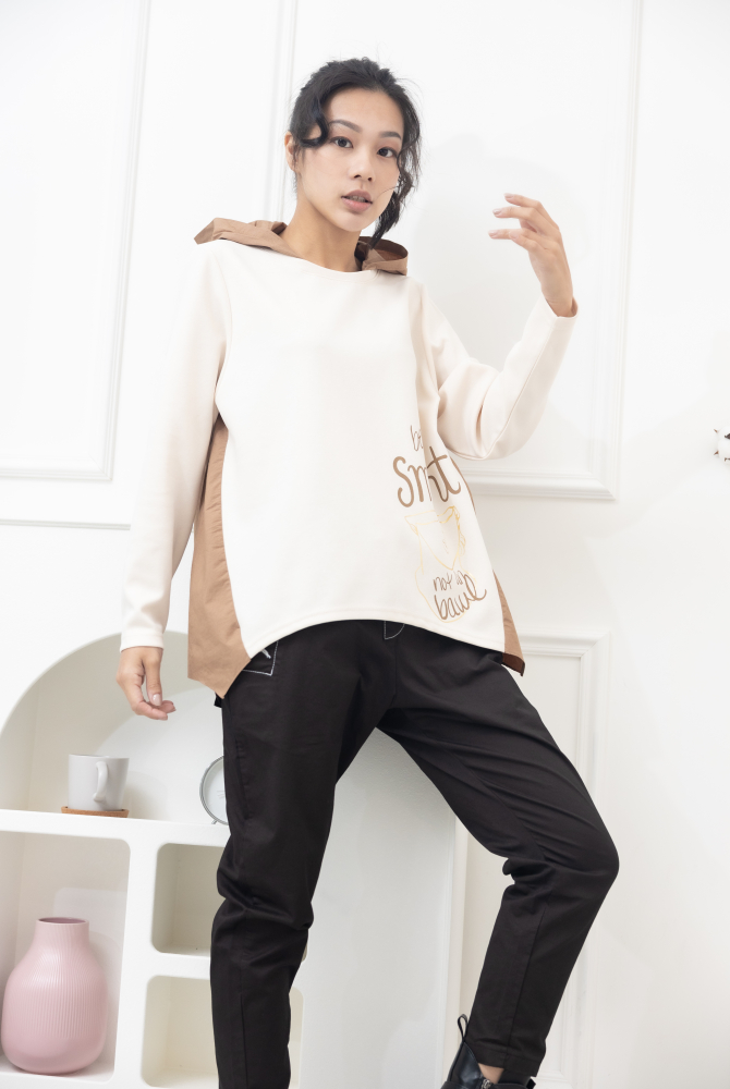 긴팔 半臉印花後拼棉布上衣 / 米黃色