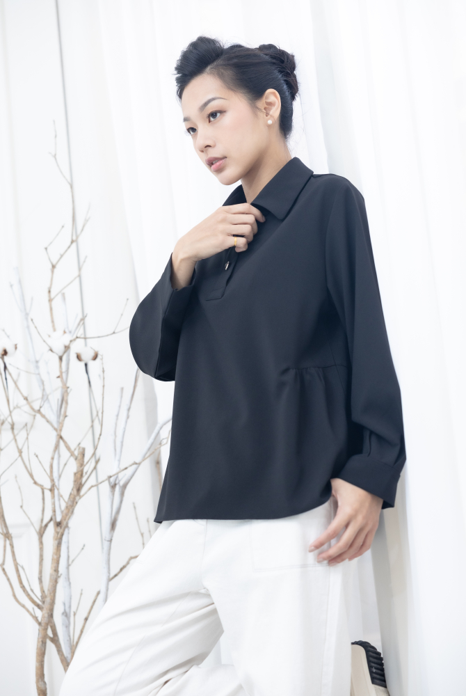 긴팔 立領 A字型 腰部抓皺長袖上衣／黑色