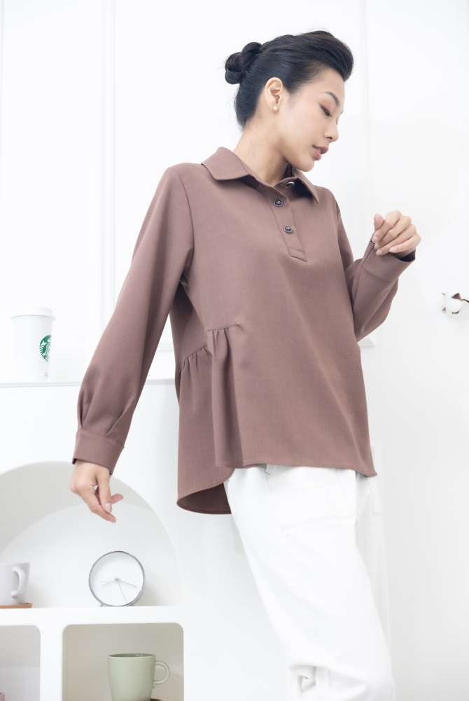 긴팔 立領 A字型 腰部抓皺長袖上衣／淺咖色