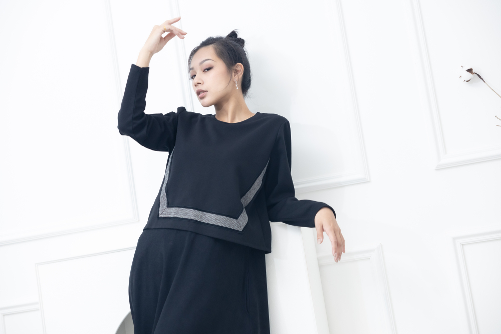 원피스 黑白細格織帶假二件長洋裝 / 黑色