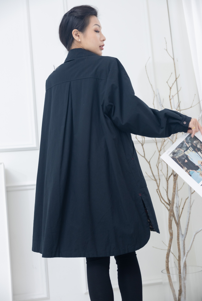 코트 立領綴紅線口袋長版外套 / 黑色