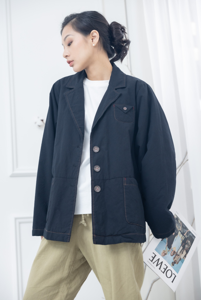 코트 西裝樣式短版外套 / 黑色