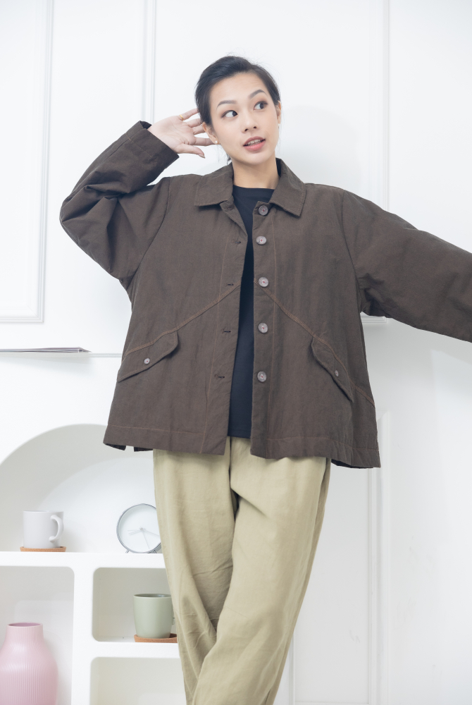 코트 立領鈕扣斜口袋外套 / 可可色