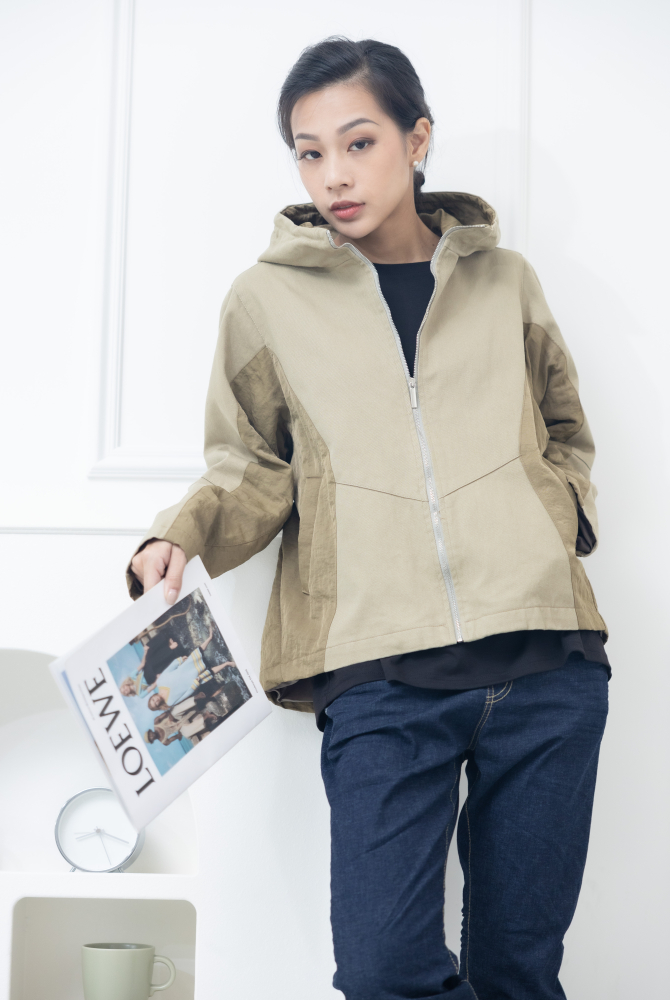 코트 異材質拼接拉鍊外套 / 杏綠色