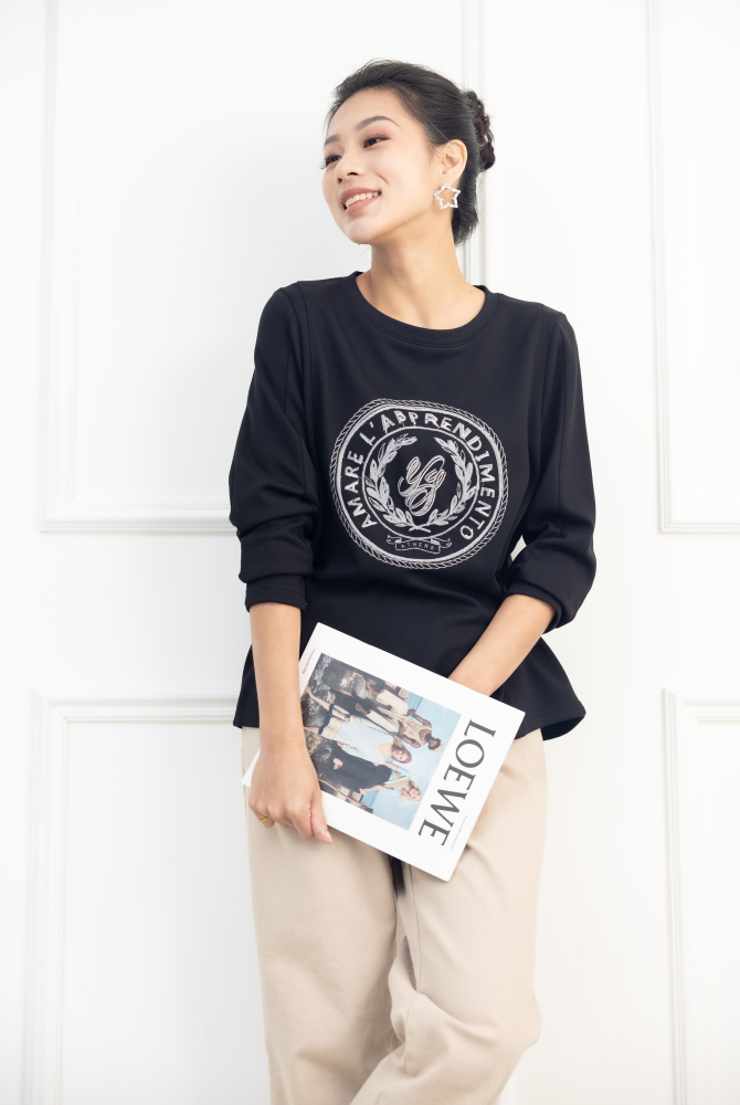 긴팔 毛線圓型圖騰 u領上衣 / 黑色