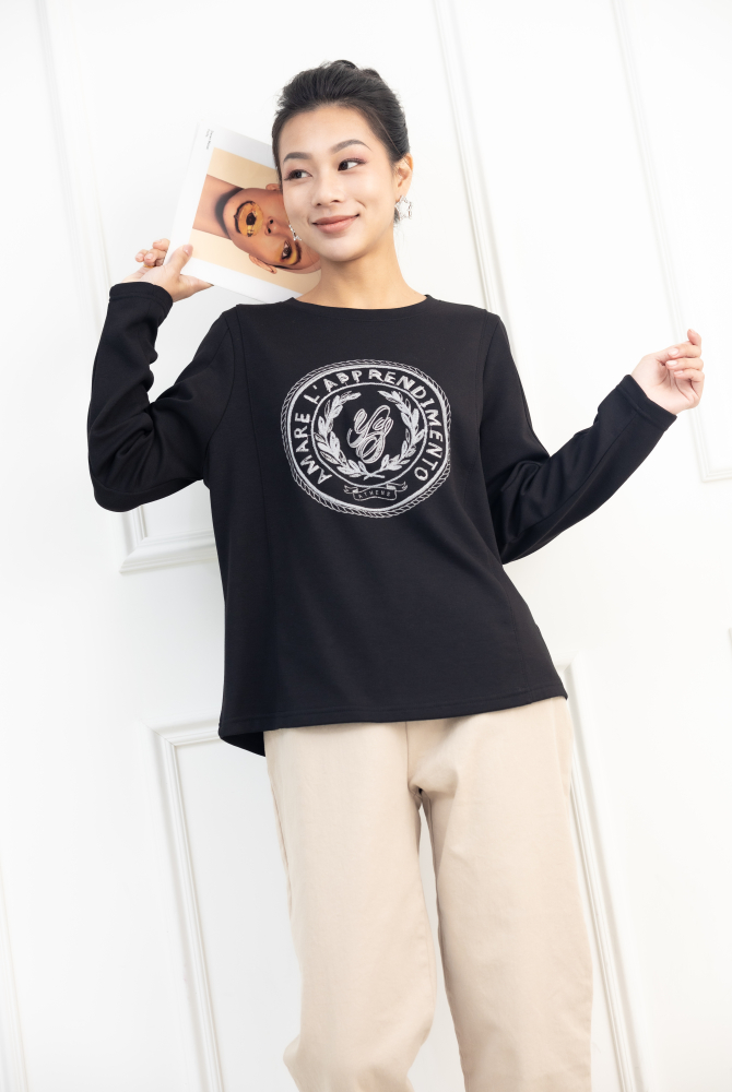 긴팔 毛線圓型圖騰 u領上衣 / 黑色