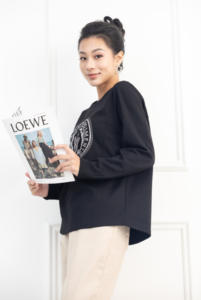 긴팔 毛線圓型圖騰 u領上衣 / 黑色