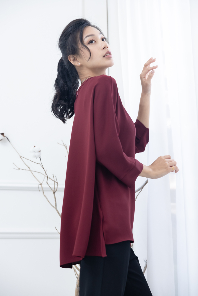 긴팔 高領前短後長雪紡上衣 / 棗紅色